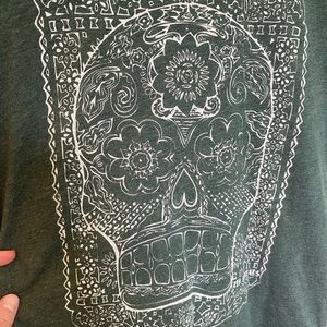 Women’s Sugar Skull tee